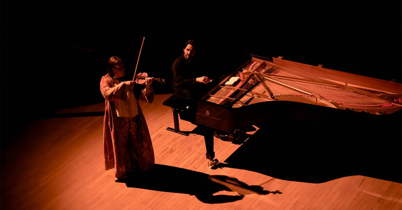 Avec “A Film by”, Jean-Baptiste Doulcet transforme sa passion pour le cinéma en musique